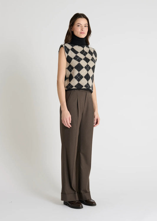 Pull Odinoj - Hana San