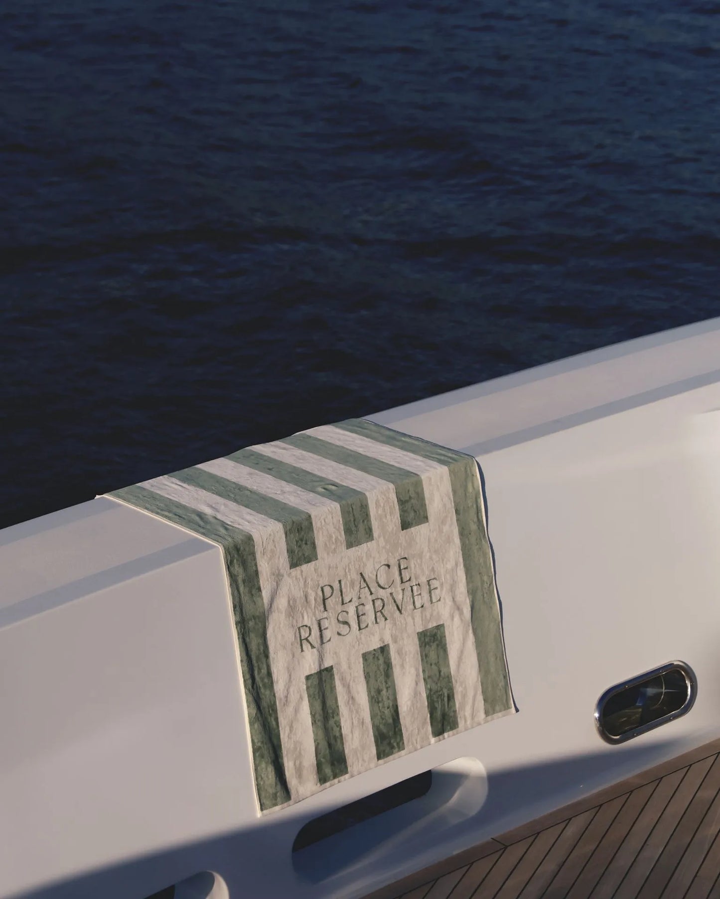 Petit drap de plage - Place réservée